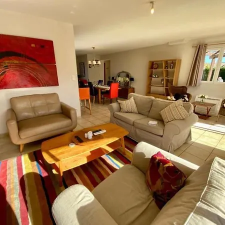 Villa Inviting With Pool Near Canal Du Midi Argens Minervois